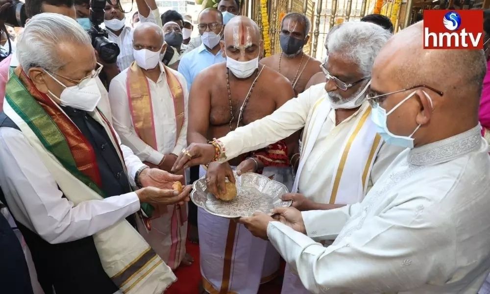 AP Governor Biswabhusan visiting Tirumala