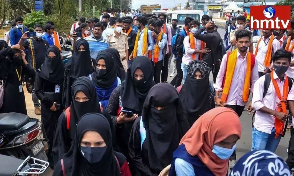 Hijab Controversy in Karnataka